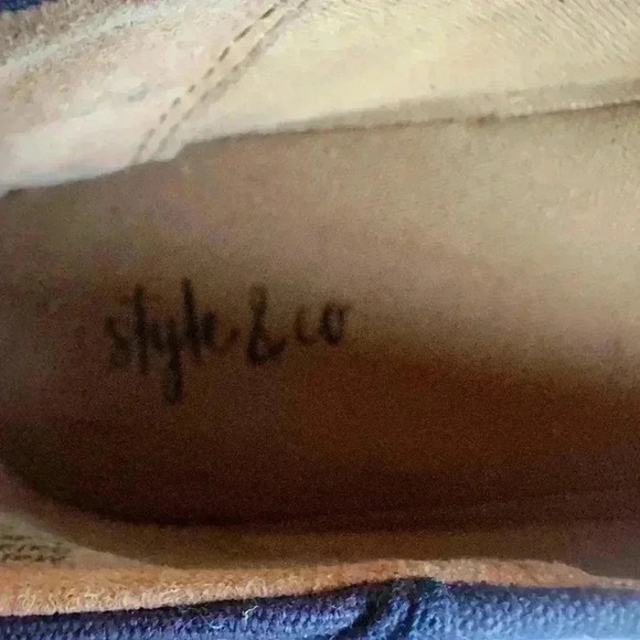 Bundle. Size 7. One pair gold glitter slides . 2nd pair navy Style&Co‎ slip one. - Picture 6 of 10